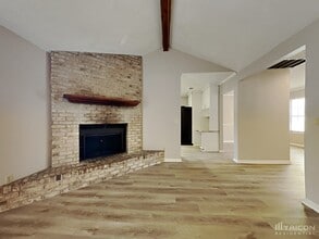 1056 Rene Ct in Orange Park, FL - Building Photo - Building Photo
