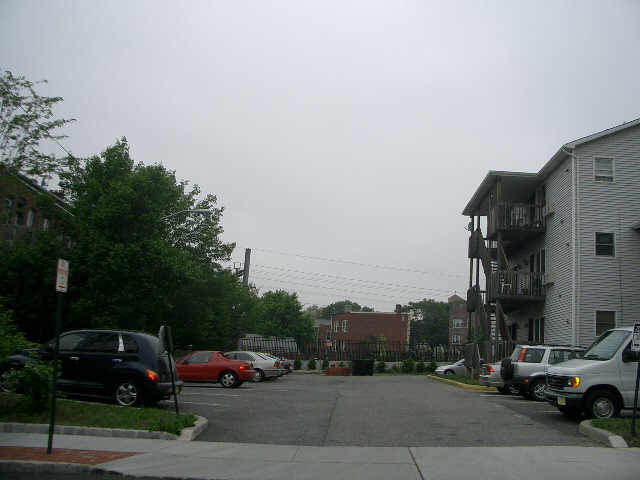 6 Grant St in Montclair, NJ - Foto de edificio - Building Photo