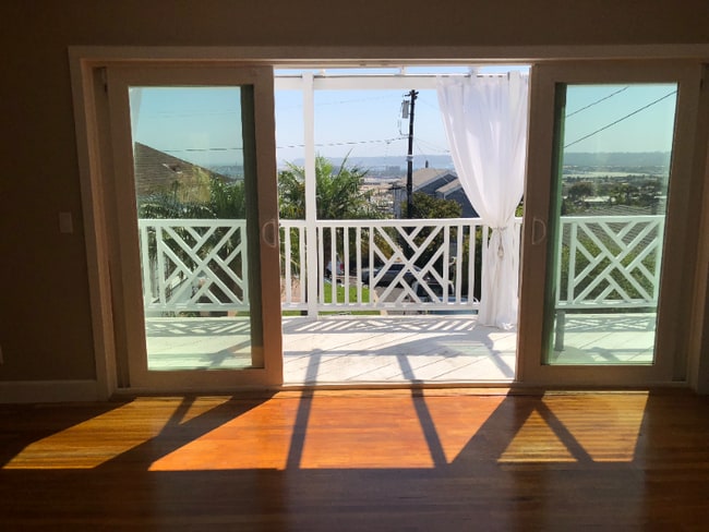 property at 1826 Guy St
