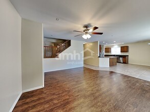 18127 W Smokey Dr in Surprise, AZ - Building Photo - Building Photo