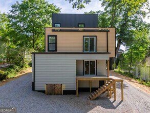 1465 E Broad St in Athens, GA - Building Photo - Building Photo