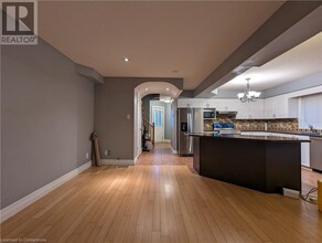 133 Steepleridge St in Kitchener, ON - Building Photo - Building Photo