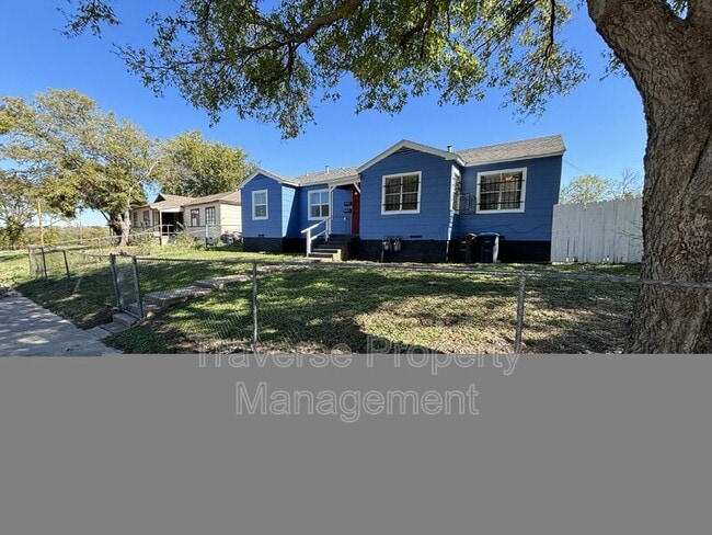 2645 Canberra Ct in Fort Worth, TX - Building Photo - Building Photo