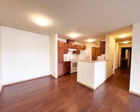 Sunwood Village in Ramsey, MN - Building Photo - Building Photo