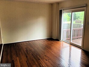 7432 Pohick Rd in Lorton, VA - Building Photo - Building Photo