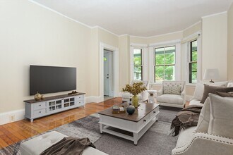 20 Hancock St in Winchester, MA - Building Photo - Building Photo