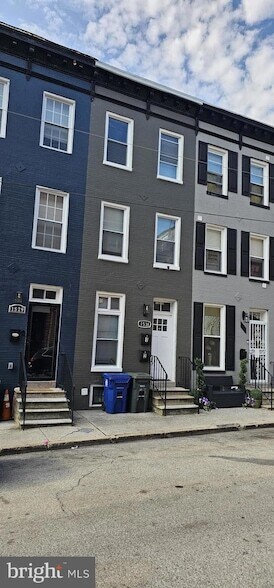 1531 W Fairmount Ave in Baltimore, MD - Foto de edificio