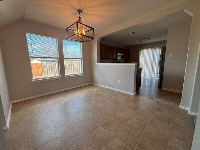 1005 Bakers Cove in Hutto, TX - Building Photo - Building Photo