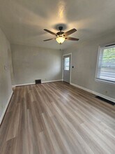 1017 Grant St in Bettendorf, IA - Building Photo - Building Photo