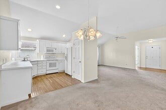 4522 Heathercove Pl in Toledo, OH - Building Photo - Building Photo