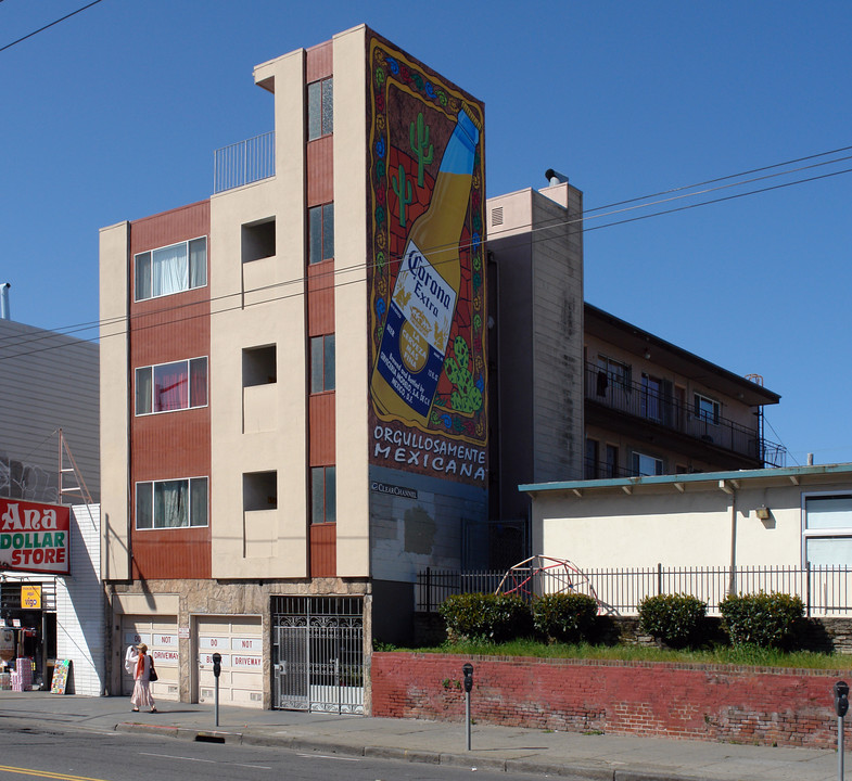 2960 Mission St in San Francisco, CA - Building Photo