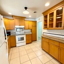 2646 Cheryle Ln in Sarasota, FL - Building Photo - Building Photo