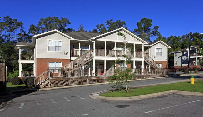 Lexington Woods Apartments in Tallahassee, FL - Foto de edificio - Building Photo