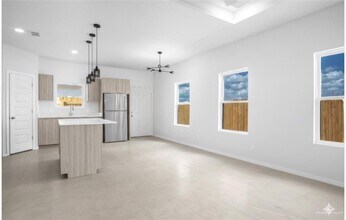 18 N Alexandrite Ave in Edinburg, TX - Building Photo - Building Photo