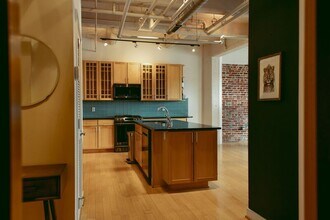 234 Holliday St in Baltimore, MD - Building Photo - Building Photo