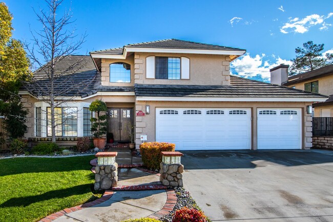 26253 Cresthaven Ct in Loma Linda, CA - Building Photo - Building Photo