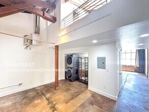 2201 West St in Oakland, CA - Building Photo - Building Photo