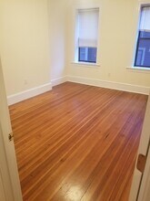 881 Massachusetts Ave, Unit 32 in Cambridge, MA - Foto de edificio - Building Photo