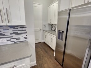 557 Reale Dr in Irving, TX - Building Photo - Building Photo