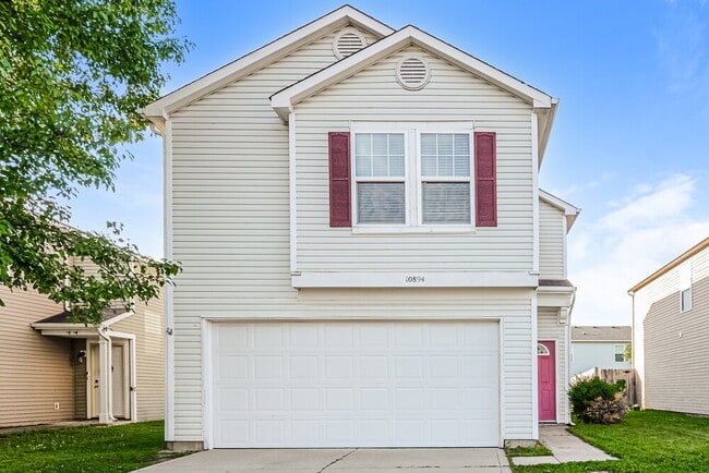 property at 10894 Glenayr Dr