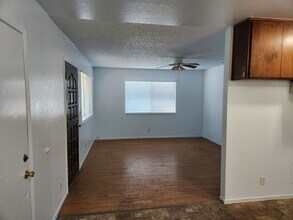 1184 E 10th St in Chico, CA - Building Photo - Building Photo