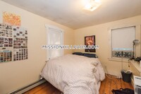 4 Folsom Ave, Unit 1 in Boston, MA - Building Photo - Building Photo