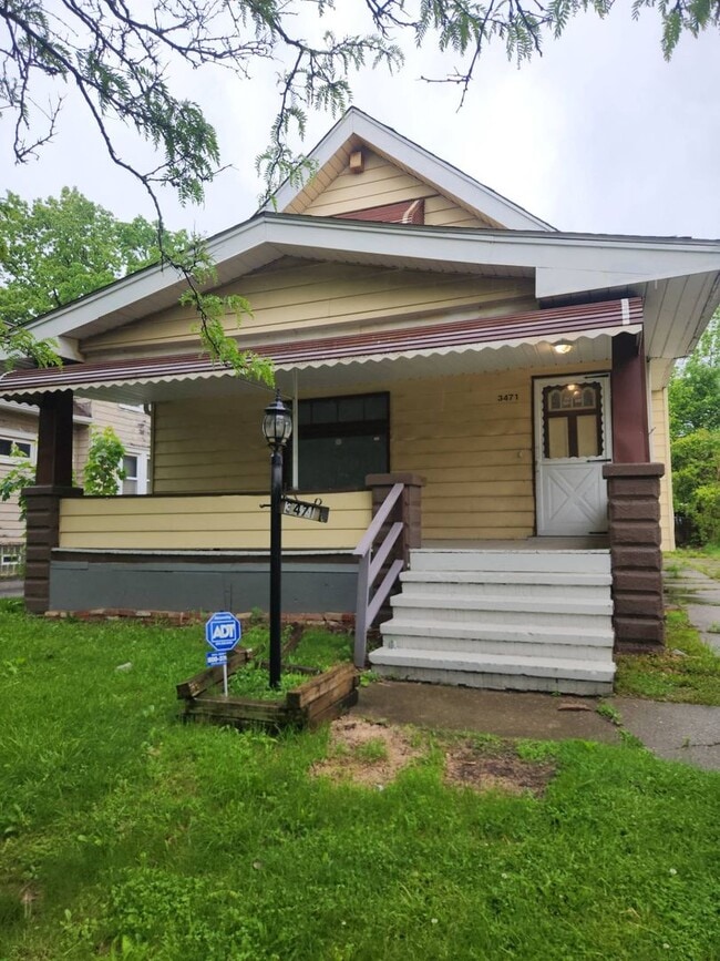 property at 3471 E 104th St