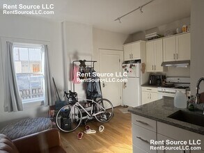 565 Somerville Ave in Somerville, MA - Building Photo - Building Photo