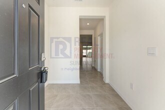 2851 Banks Pointe Dr in Bradenton, FL - Building Photo - Building Photo