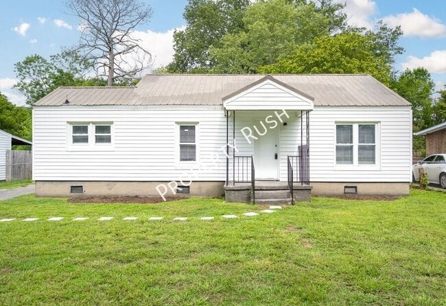 169 Everglades Blvd in Rossville, GA - Building Photo - Building Photo