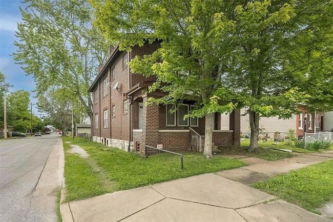 property at 7829 Pennsylvania Ave