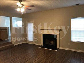 1283 Labrador Ln in Riverdale, GA - Building Photo - Building Photo