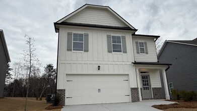 991 Lost Creek Pkwy in Dallas, GA - Building Photo - Building Photo