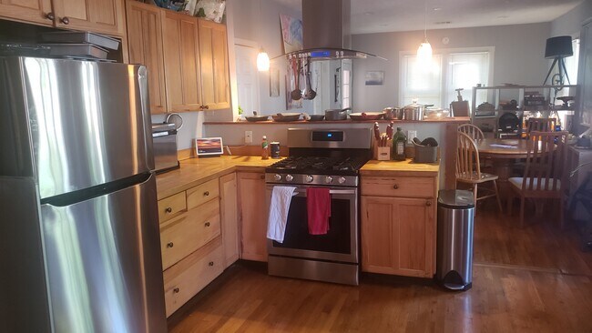 4517 Avenue F in Austin, TX - Building Photo - Building Photo