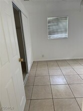 286 Lowell Ave in North Fort Myers, FL - Building Photo - Building Photo