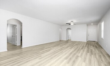 451 Lone Rider Dr in Katy, TX - Building Photo - Building Photo