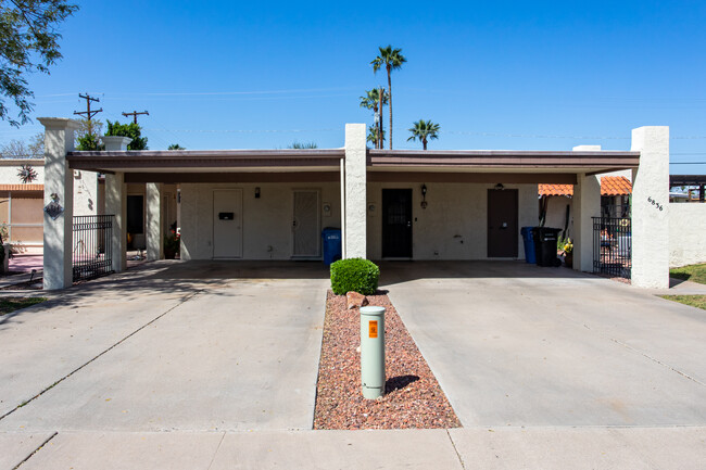 2919 W Glendale Ave in Phoenix, AZ - Building Photo - Building Photo