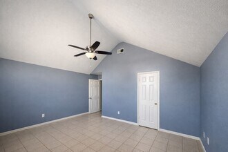 6415 Autumn Thistle Dr in Katy, TX - Building Photo - Building Photo