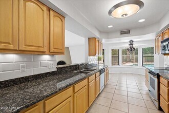 8326 E Via De La Luna in Scottsdale, AZ - Building Photo - Building Photo