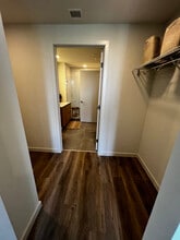 54 NW 32nd St, Unit A1 in Miami, FL - Building Photo - Building Photo