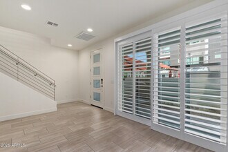 4444 N 25th St in Phoenix, AZ - Building Photo - Building Photo