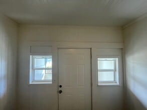 87-2042-2042 Farrington Hwy in Waianae, HI - Building Photo - Building Photo