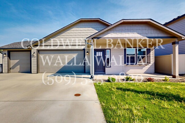 property at 1189 Ava St