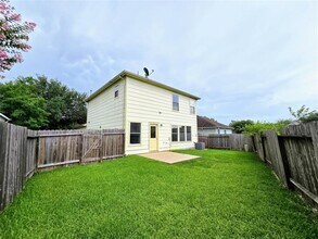 22911 Twisting Maple Ct in Spring, TX - Foto de edificio - Building Photo