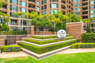 CityFront Terrace in San Diego, CA - Foto de edificio - Building Photo