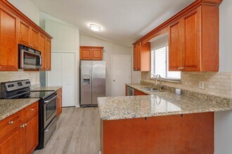 1559 Faircloth Ct in Apopka, FL - Building Photo - Building Photo
