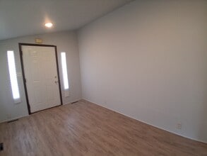 54 Columbus St in Danville, IL - Building Photo - Building Photo