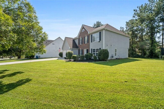 6115 Riveroak Terrace in College Park, GA - Building Photo - Building Photo