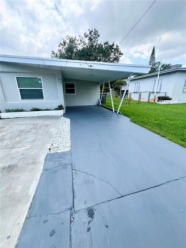 property at 32 Allen Rd