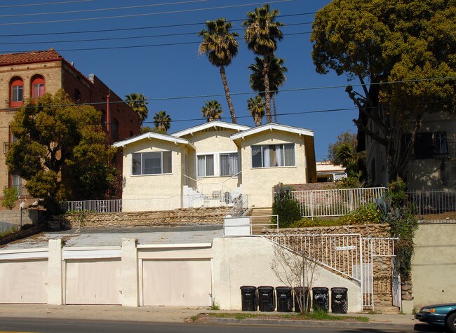 6149 Piedmont Ave in Los Angeles, CA - Building Photo - Building Photo